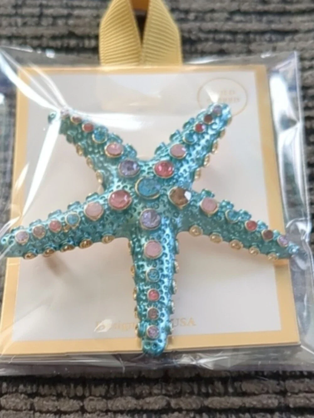 Rhinestone Embellished Starfish Pin Brooch
